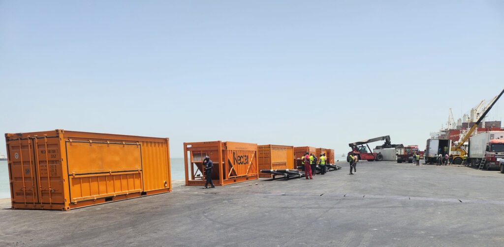 West Africa - mobile discharging 2025 West Africa - mobile discharging 2025